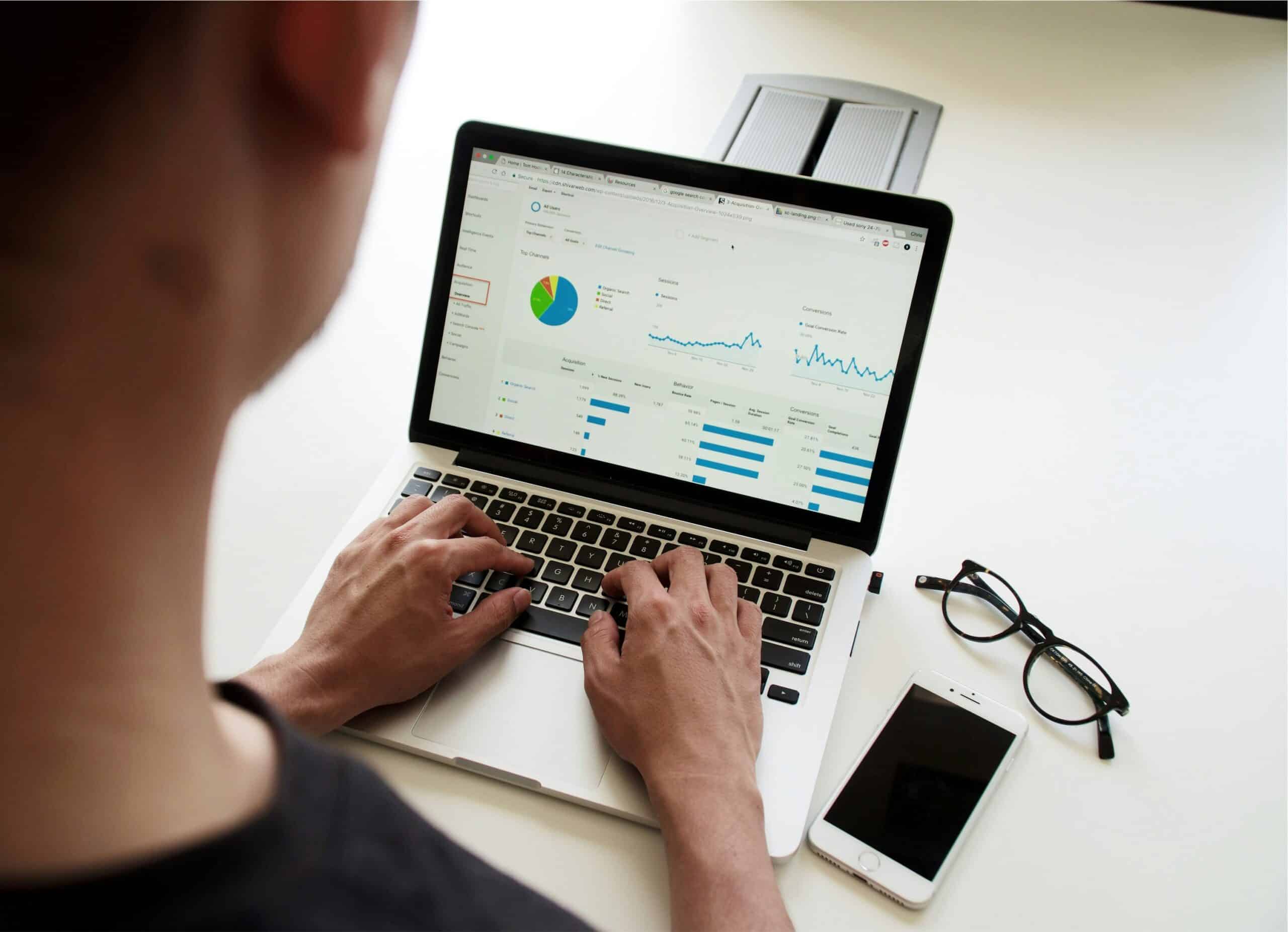 virtual cfo services - laptop on desk